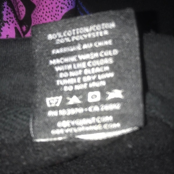 OBEY worldwide black hoodie pouch pocket size M. 🎉🎉Host pick🎉🎉 - Picture 6 of 9